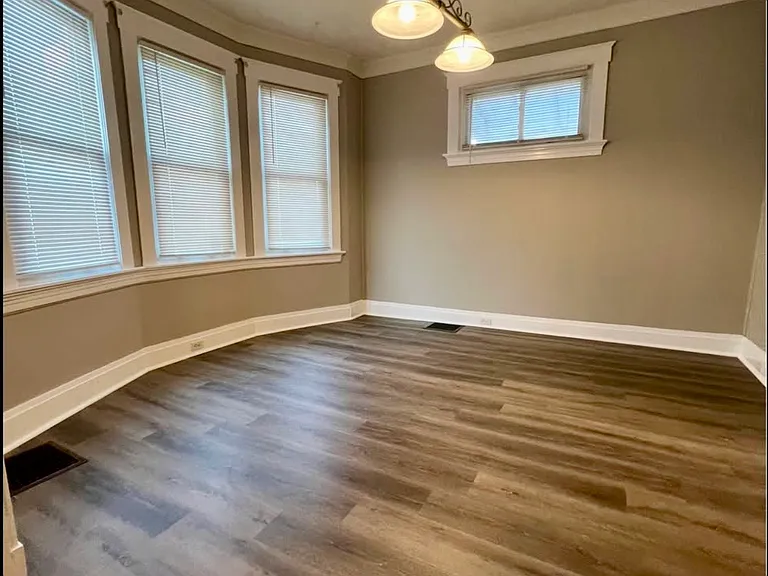 754 Arlington Ave — Photo 8