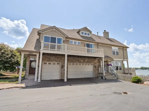 325 Sundown Ct Unit B, Wauconda, IL 60084