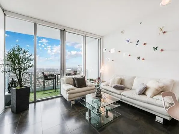 92 SW 3rd St APT 5108, Miami, FL 33130