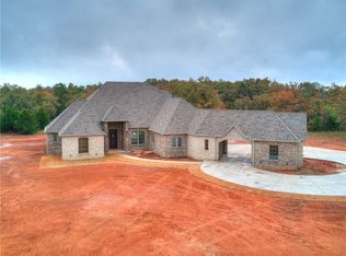 101 Cedar Creek Ln, Shawnee, OK 74801