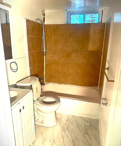 419 Gusryan St #1 — Photo 8