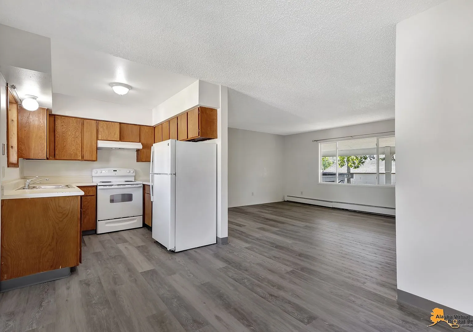 1121 LaTouche Street — Photo 1