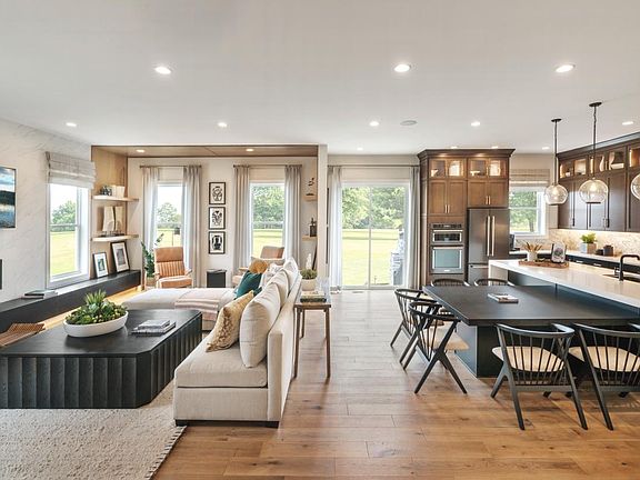 3rd image of 214 Lily Ln