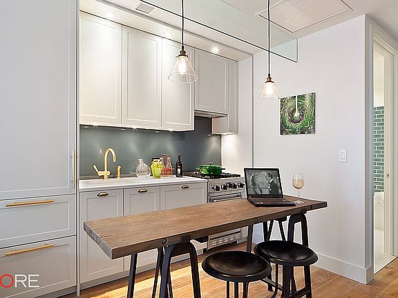 3rd image of 93 Worth St Suite 306