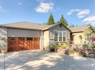 4755 Hillcrest Rd, Medford, OR 97504