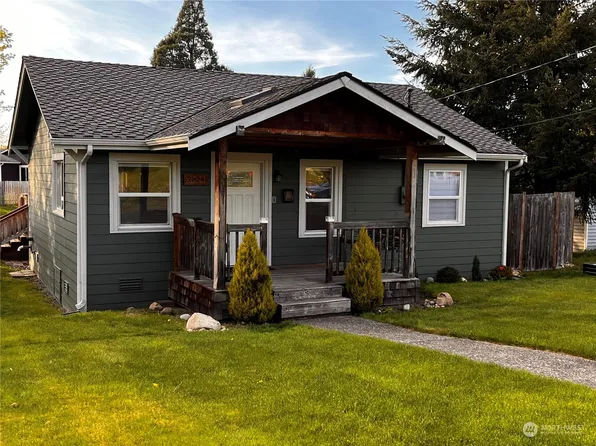 2024 James Street, Enumclaw, WA 98022