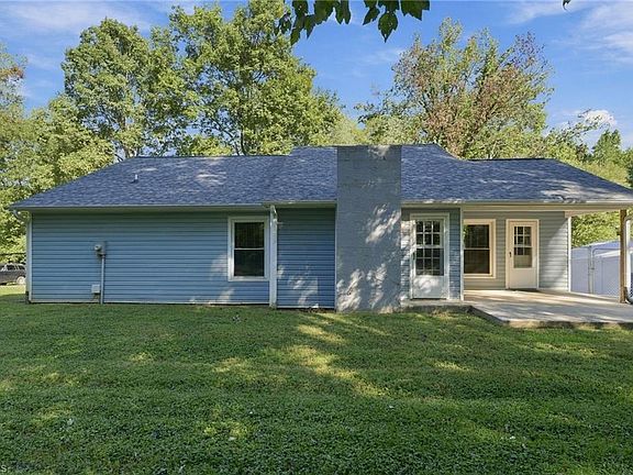 4th image of 134 Longview Rd