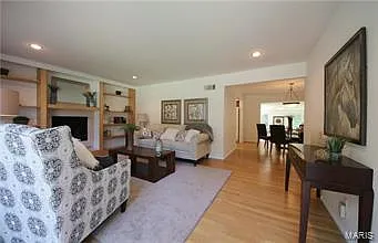 831 Wenneker Dr — Photo 7