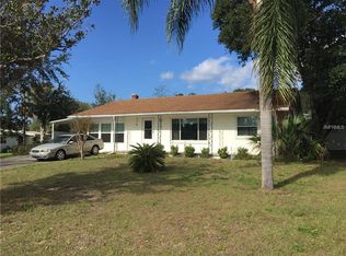 310 W Cypress Ave, Howey In The Hills, FL 34737
