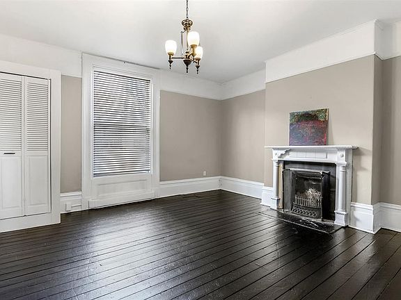 5th image of 35 Queens Road