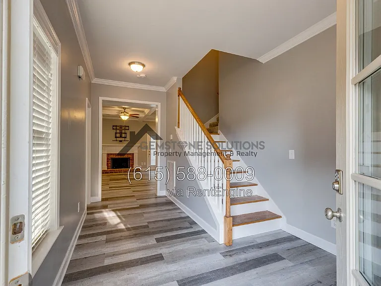 9055 Wheeler Dr — Photo 4