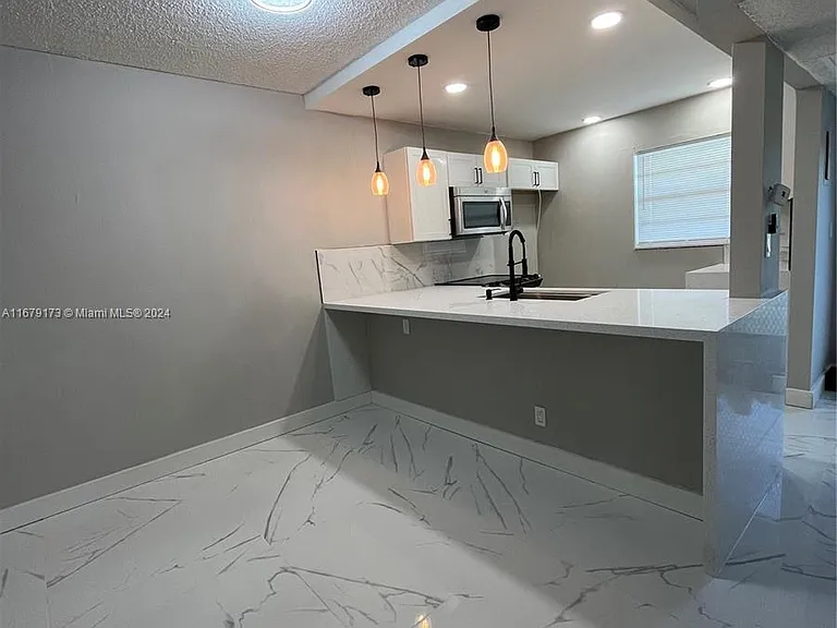 5102 NW 36th St #605 — Photo 16