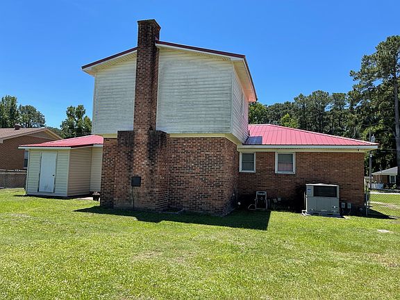 4th image of 205 Winslow Cir