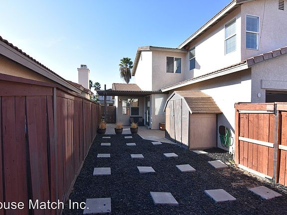 5th image of 39546 Tischa Dr