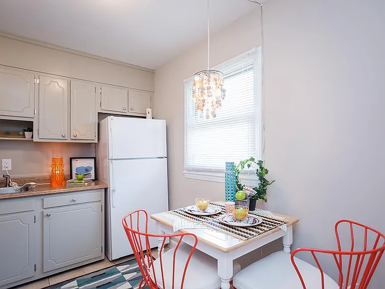 Forest Pointe — Photo 128