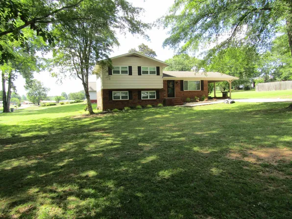 46 Osborne Ct, Russellville, AL 35654