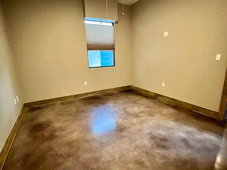 1542 N Alamo St #104 — Photo 9