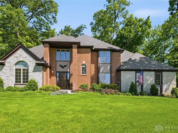 2350 Lostwood Ct, Xenia, OH 45385