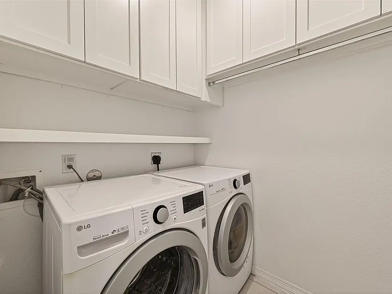 1006 Grey Dusk Ct — Photo 21