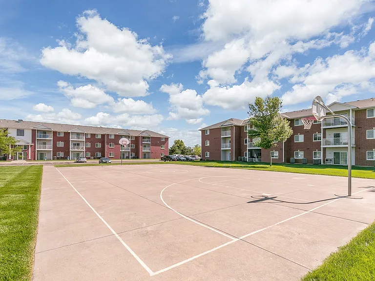 Lexington Ridge Apartments — Photo 20