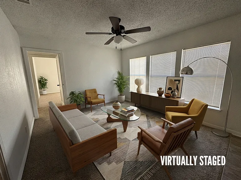 805 W Dean Ave — Photo 4