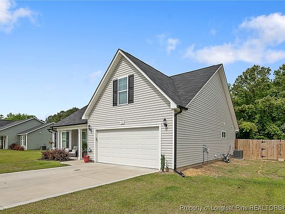 2nd image of 16 Finch Ln