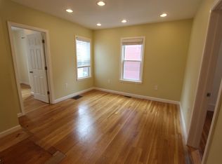 20 Brookford St #1, Cambridge, MA 02140