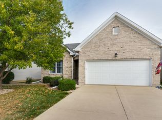 81 Crista Ann Ct, Bloomington, IL 61704