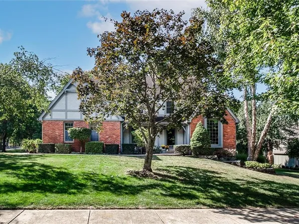 12916 El Monte St, Leawood, KS 66209