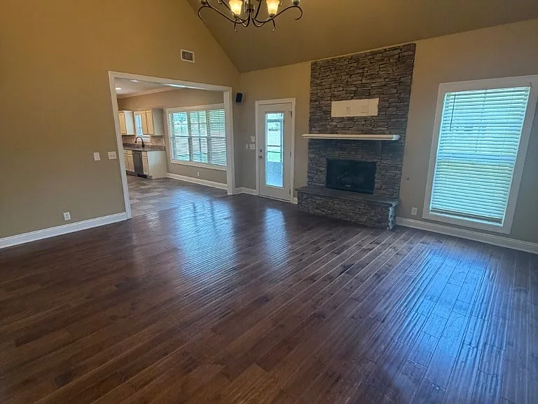 4406 Maximillion Cir — Photo 5