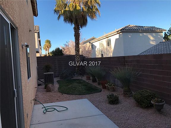 4th image of 2660 Heathrow St