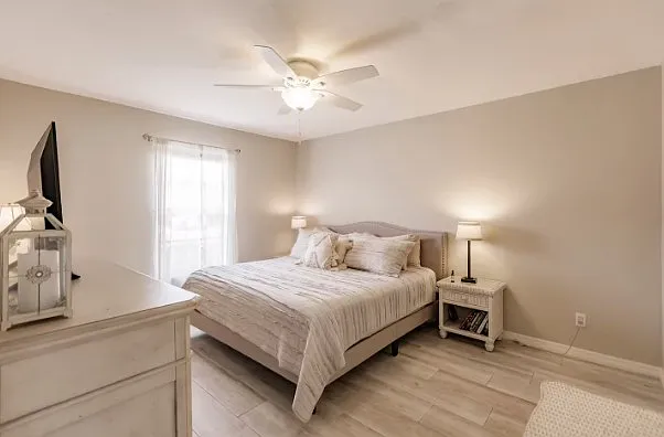 600 Neapolitan Way #102 — Photo 11