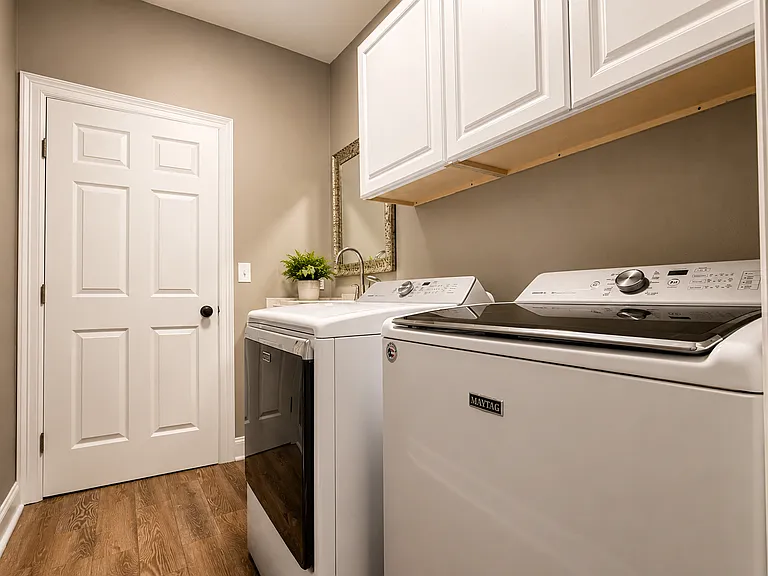 204 Lauren Grace Cir — Photo 12
