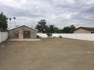 607 W Tichenor St, Compton, CA 90220