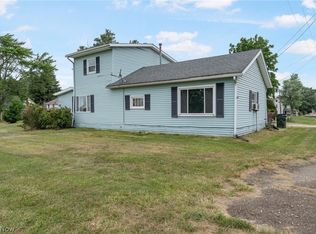 13826 S Main St, Beloit, OH 44609