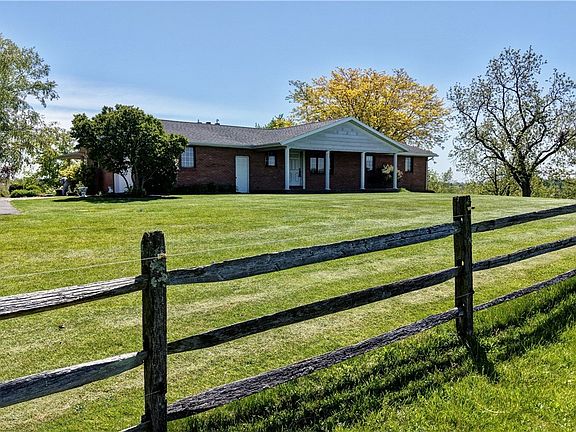 3rd image of 5065 Township Road 356