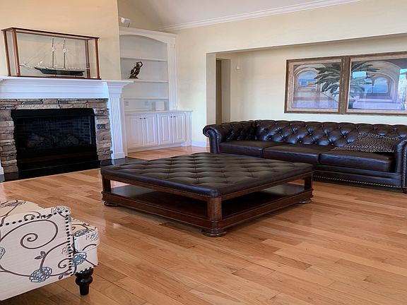 3rd image of 368 Rockville Springs Dr