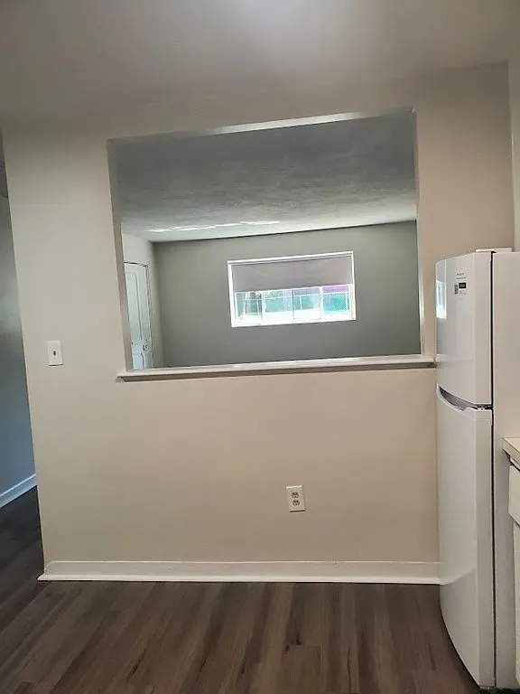 Studio, 1.0 bath, 500 sqft, $1,925 — Photo 2