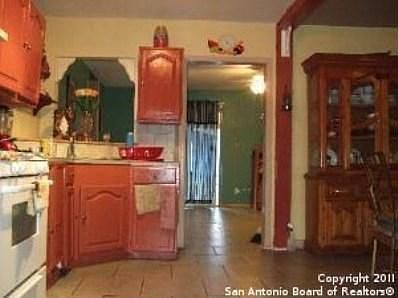 4th image of 231 E Ligustrum Dr