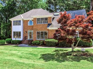 1664 Holly Lake Cir, Snellville, GA 30078