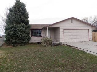 2412 Sugar Cane Dr, Nampa, ID 83687