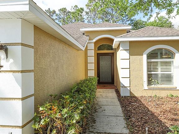 3rd image of 12508 Leatherleaf Dr
