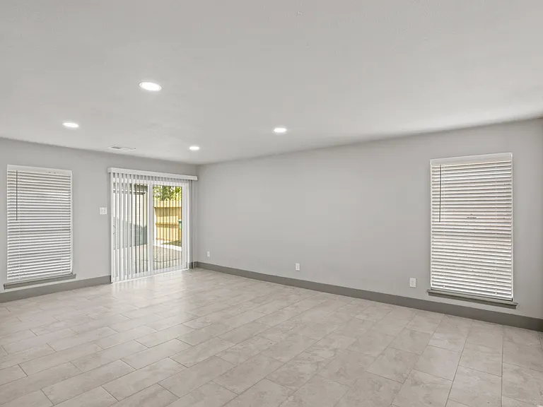 13238 Townwood Dr — Photo 11