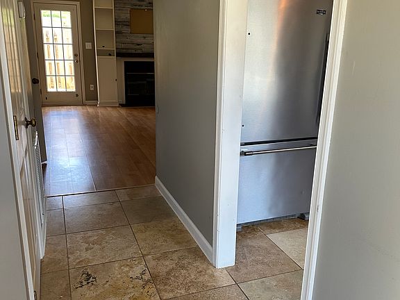 2nd image of 4395 Baylor St