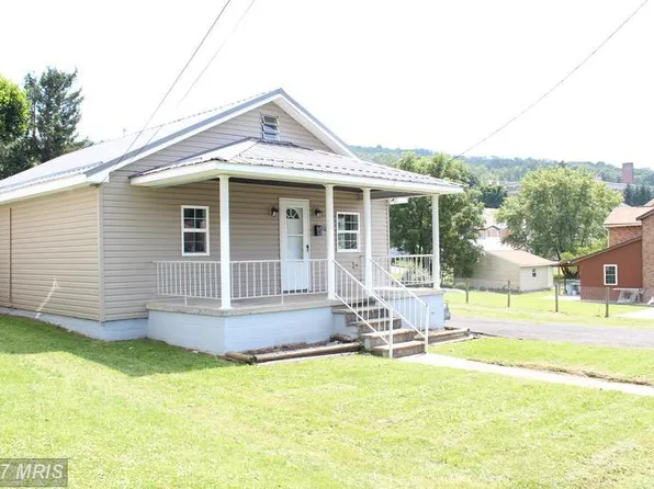210 Green St, Westernport, MD 21562