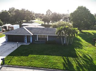 236 Ground Dove Cir, Lehigh Acres, FL 33936