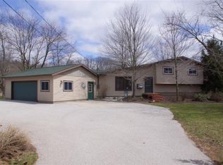 6210 Quarterline Rd, Spring Lake, MI 49456