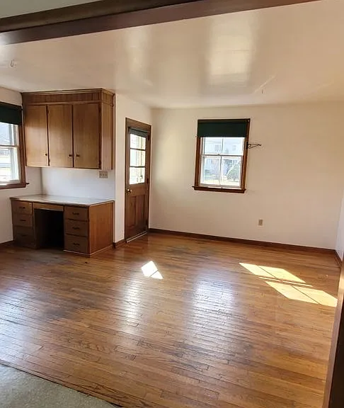331 Newport Rd — Photo 7