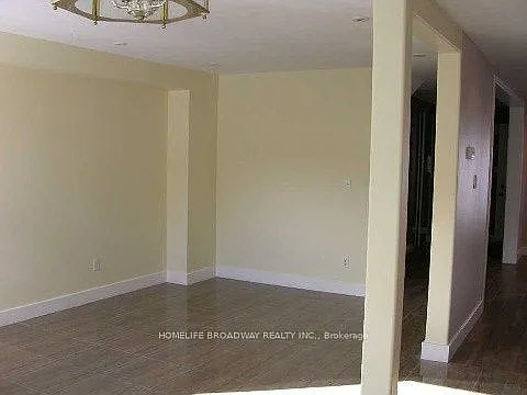 1240 Bantham St — Photo 5