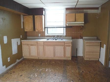 5th image of 1824 Park Ave